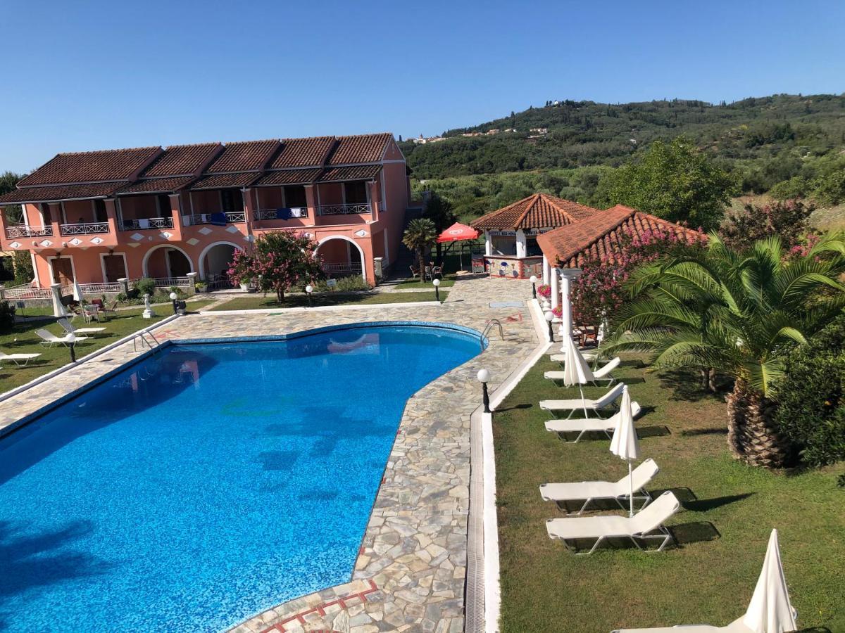 Regina Nina Guest house Vasilatika (Corfu)