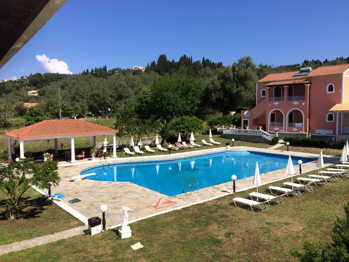 Regina Nina Guest house Vasilatika (Corfu)