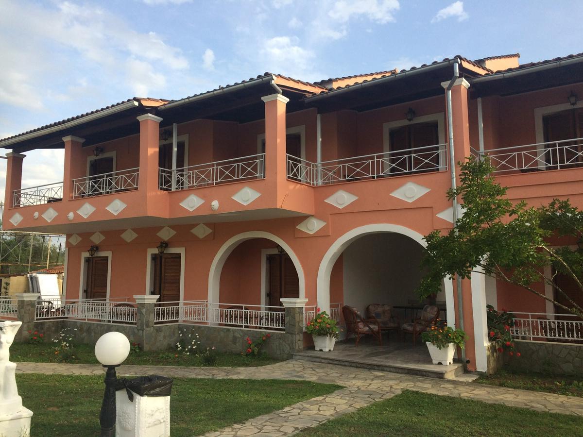 Regina Nina Guest house Vasilatika (Corfu)