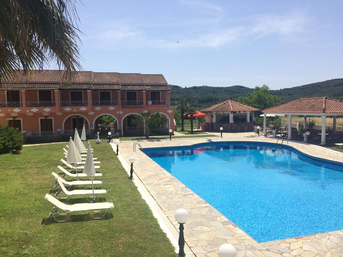 Regina Nina Vasilatika (Corfu)